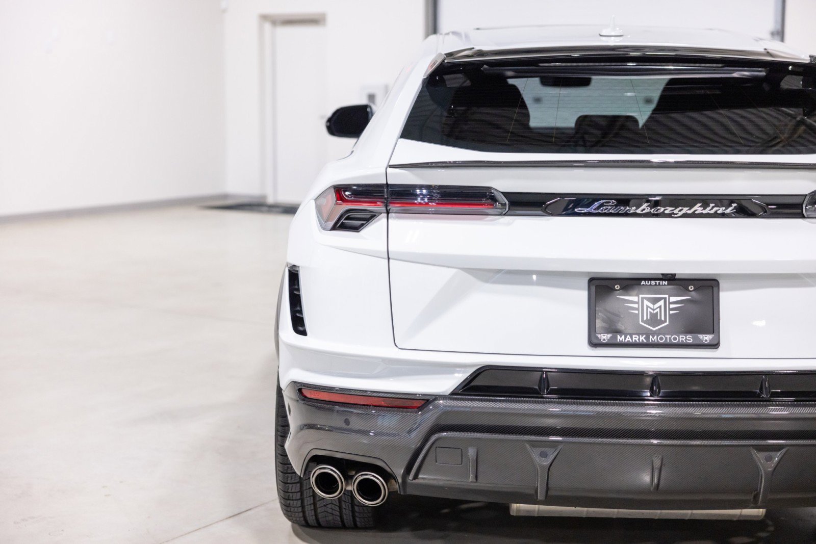 Used 2023 Lamborghini Urus Performante image 15