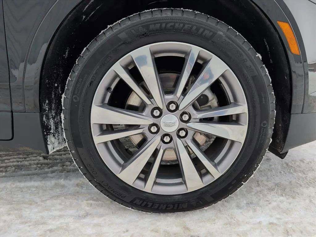 Used 2025 Cadillac XT5 Premium Luxury image 23