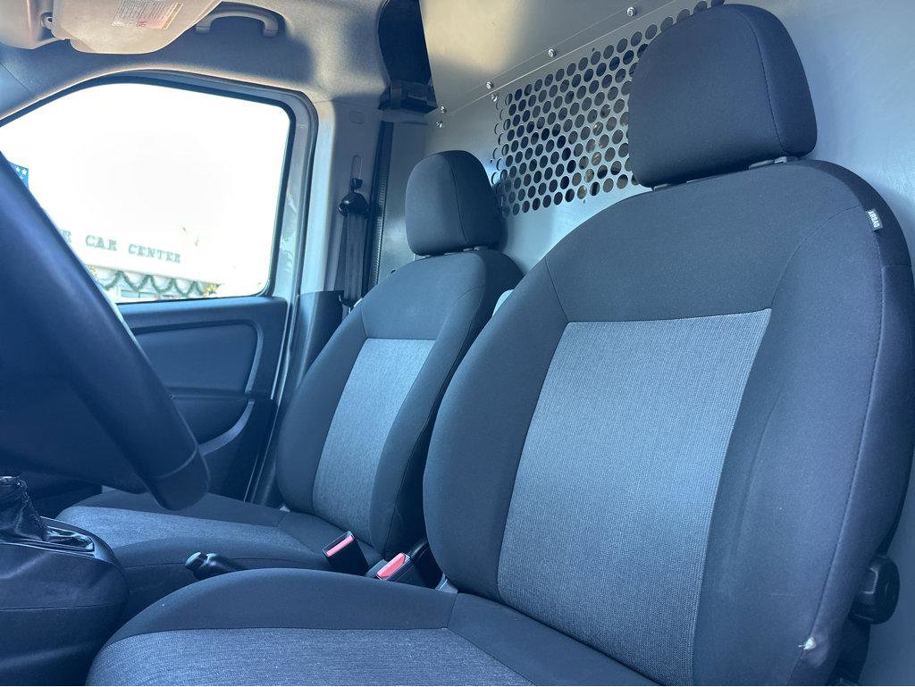 Used 2016 RAM ProMaster City Tradesman SLT w/ Rear Back-up Camera Group image 7
