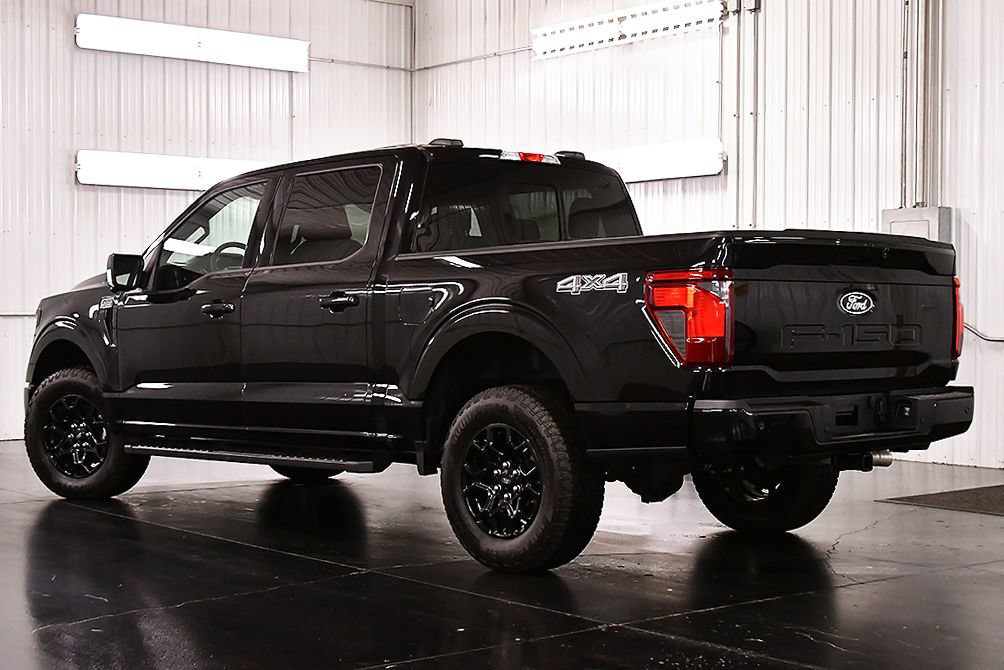 Used 2026 Ford F150 XLT w/ Equipment Group 302A MID AWD/4WD image 5