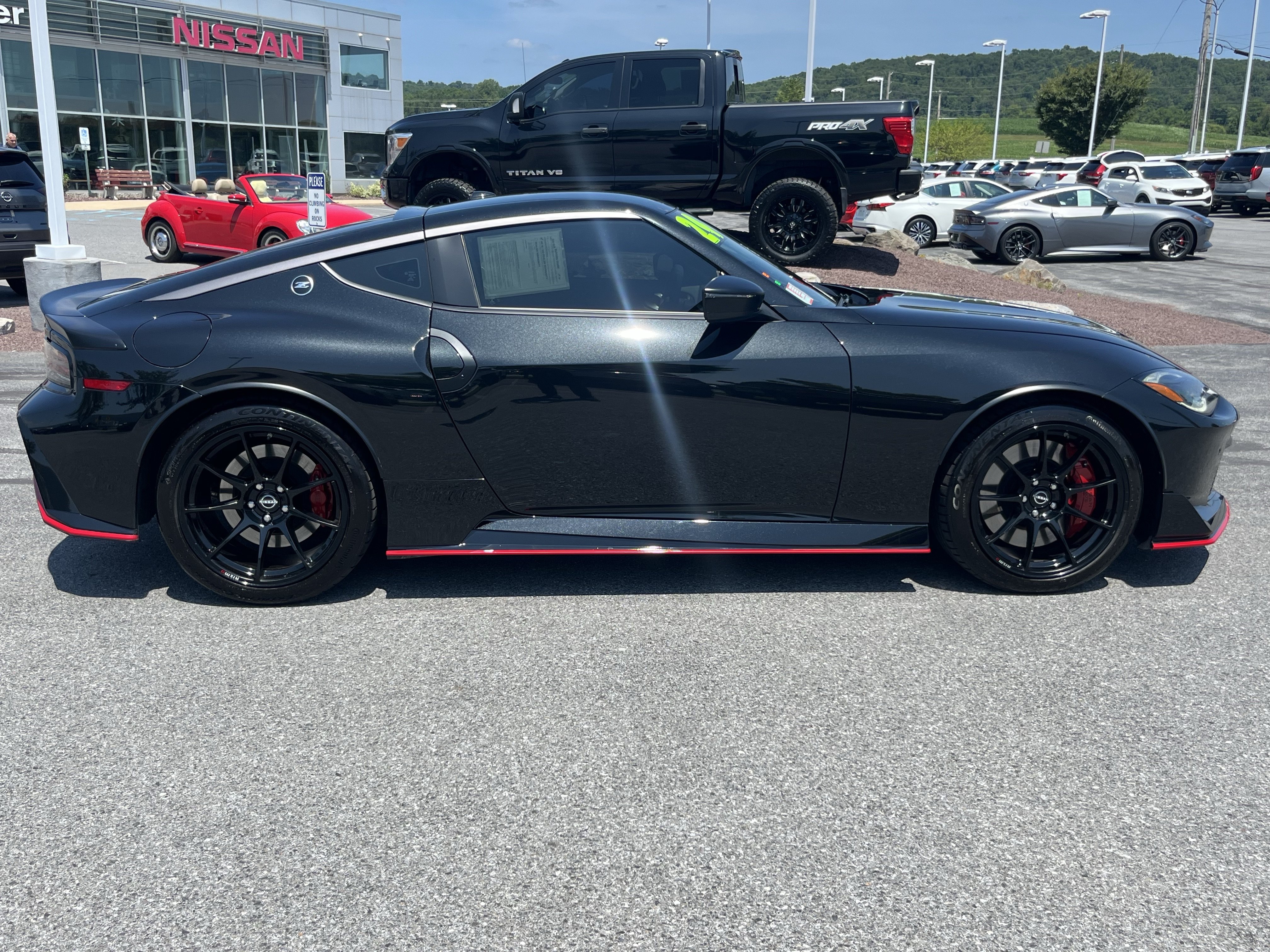 Used 2024 Nissan Z NISMO w/ Floor Mat Package RWD image 2