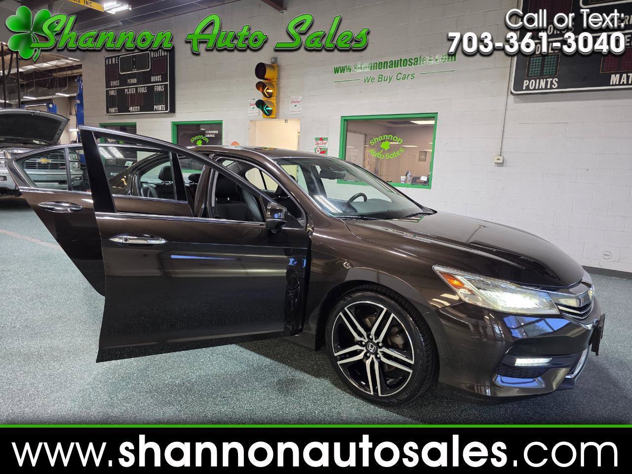 Used 2016 Honda Accord Touring image 1