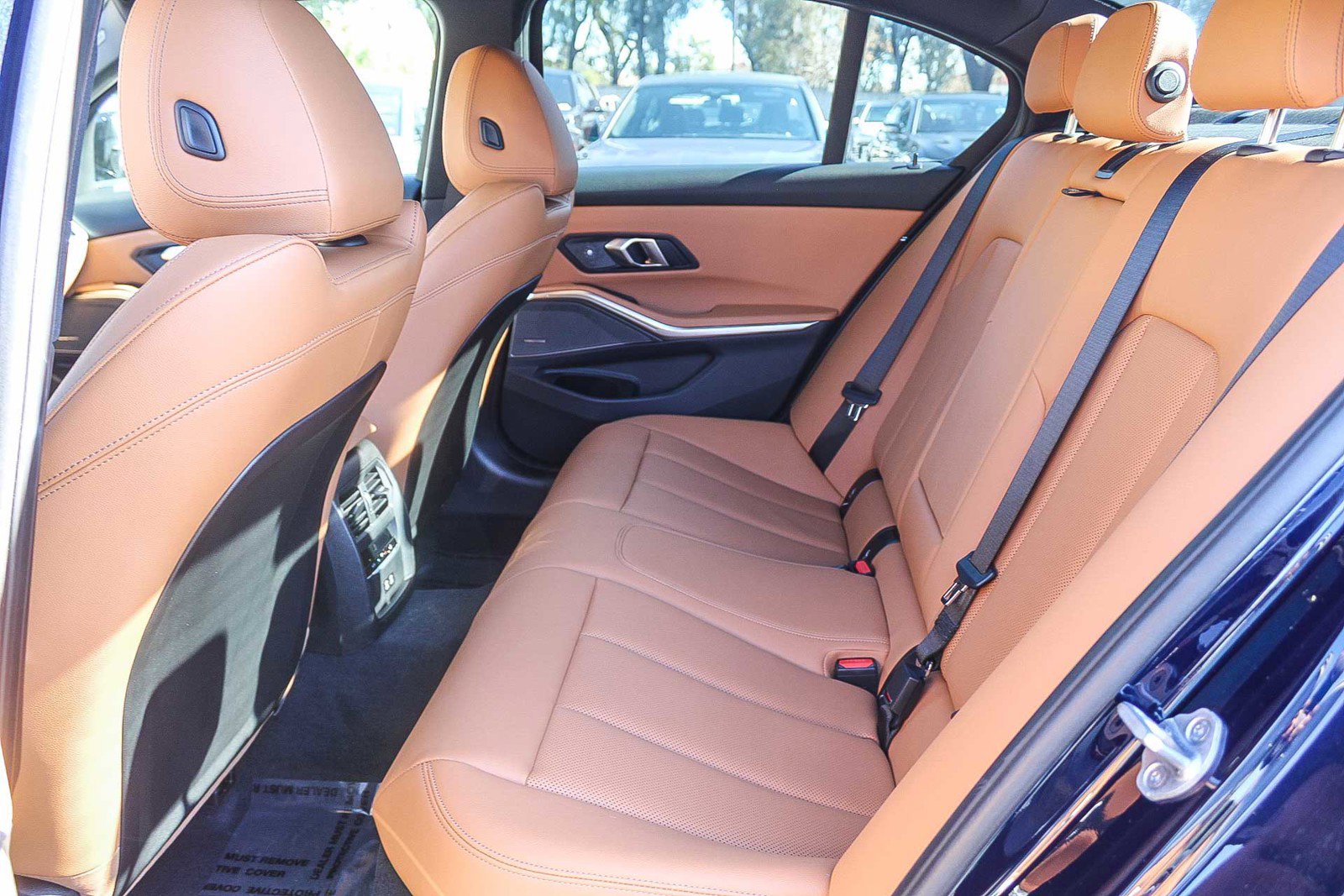 New 2026 BMW 330i Sedan w/ M Sport Package image 18