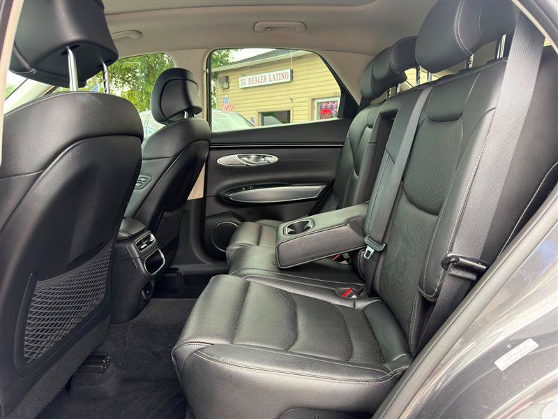 Used 2022 Genesis GV70 2.5T w/ Select Package AWD/4WD image 25