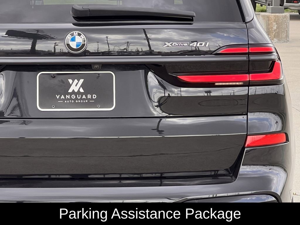Used 2025 BMW X7 xDrive40i w/ M Sport Package image 5