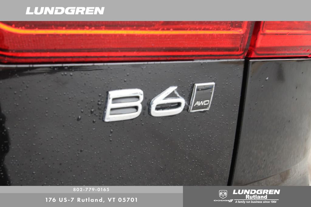 Used 2022 Volvo XC60 B6 Inscription w/ Advanced Package image 58