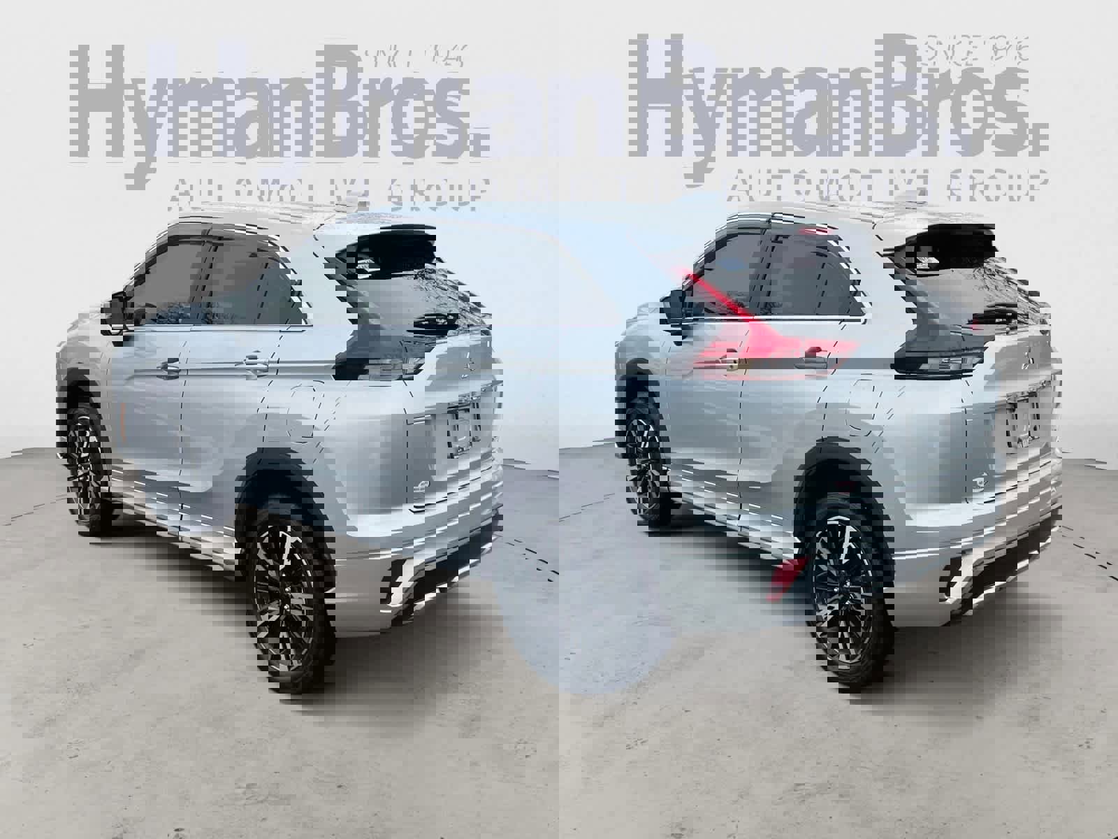 Used 2023 Mitsubishi Eclipse Cross SEL AWD/4WD image 6