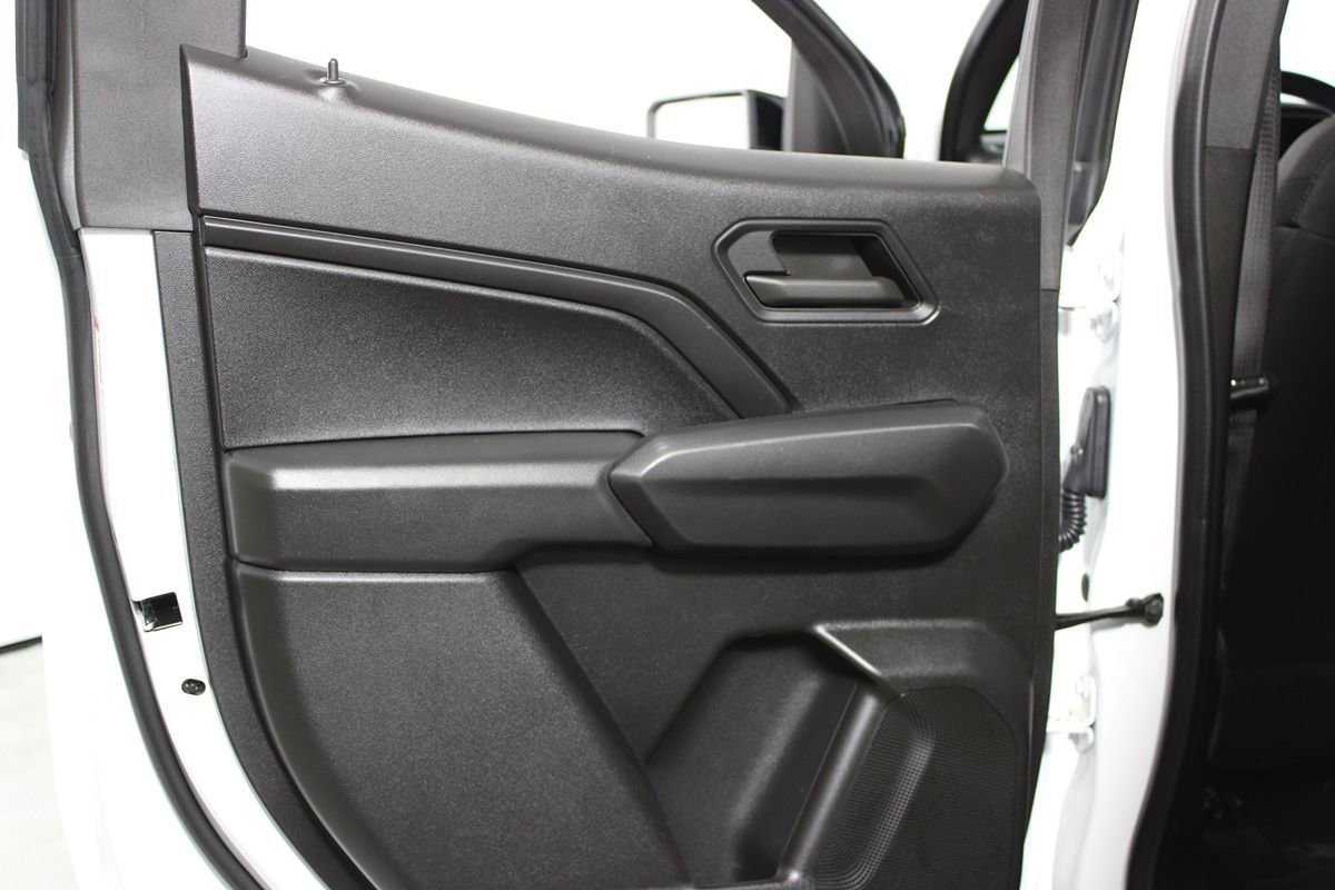 Used 2024 Chevrolet Colorado Trail Boss w/ Technology Package AWD/4WD image 30
