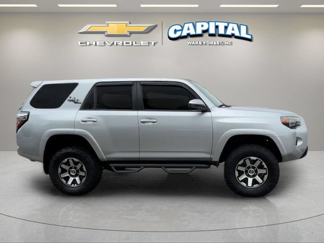 Used 2019 Toyota 4Runner TRD Off-Road AWD/4WD image 6