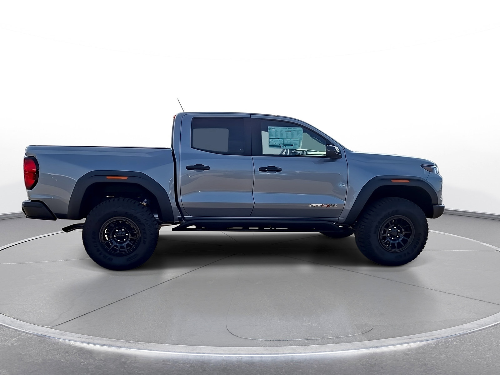 New 2025 GMC Canyon AT4 w/ AT4X AEV Edition AWD/4WD image 9
