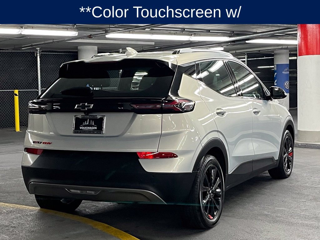 Used 2023 Chevrolet Bolt EUV LT w/ Convenience Package FWD image 6