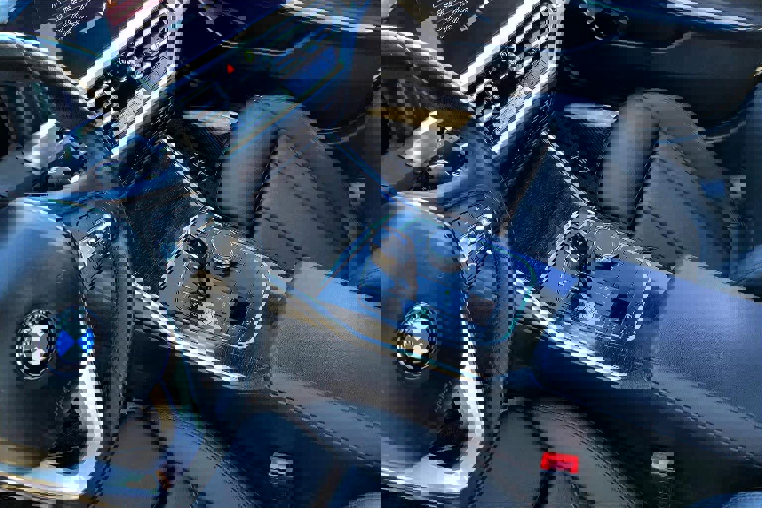 Used 2021 BMW 330i Sedan w/ Driving Assistance Package image 15