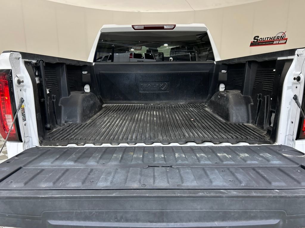 Used 2024 GMC Sierra 1500 SLT image 5