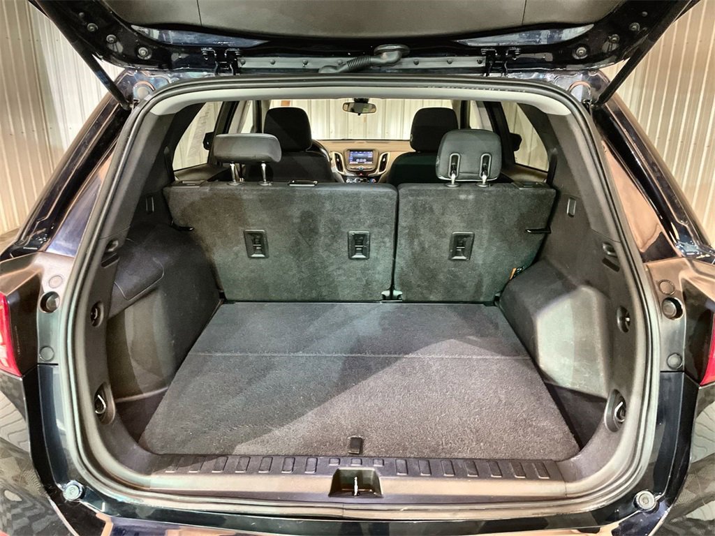 Used 2020 Chevrolet Equinox LS w/ LS Convenience Package image 24