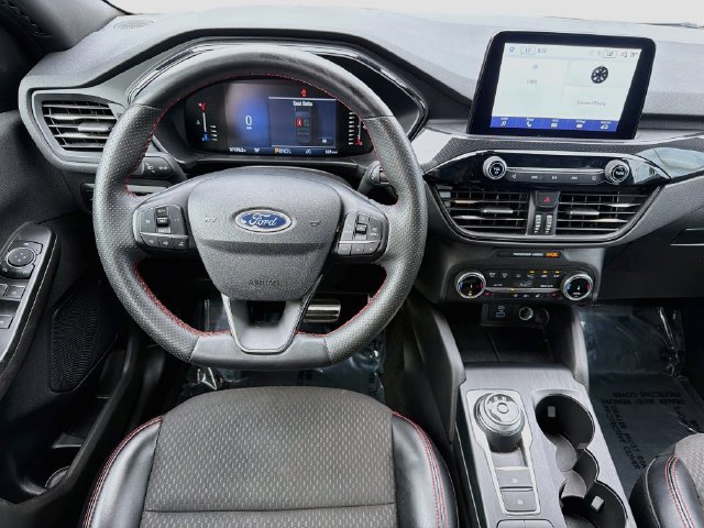 Used 2023 Ford Escape ST-Line AWD/4WD image 17