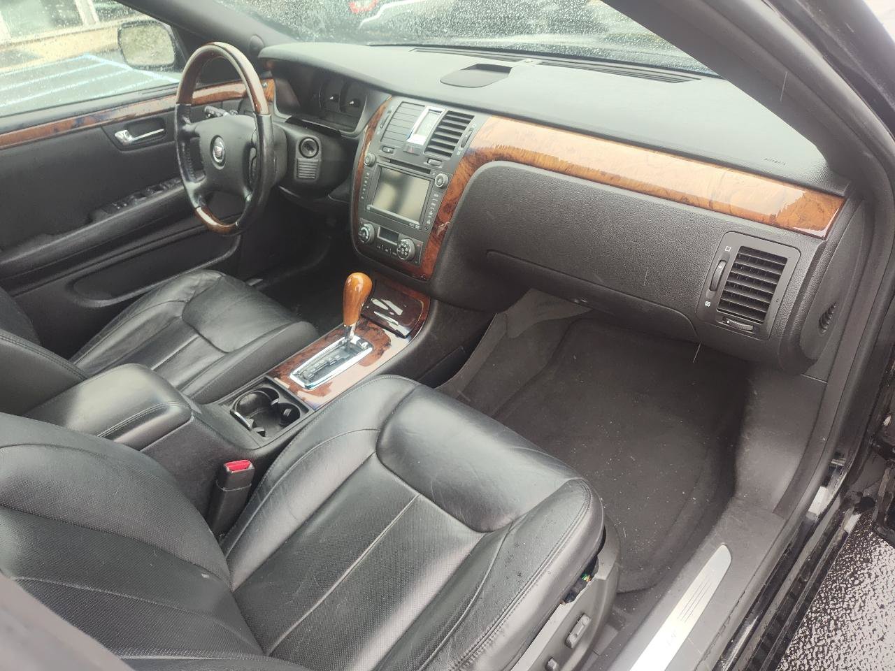Used 2007 Cadillac DTS Performance FWD image 13