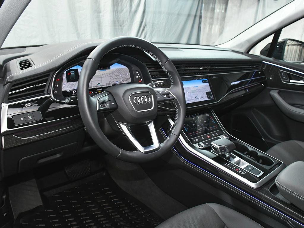 Used 2026 Audi Q7 2.0T Premium Plus w/ Premium Plus Package AWD/4WD image 23