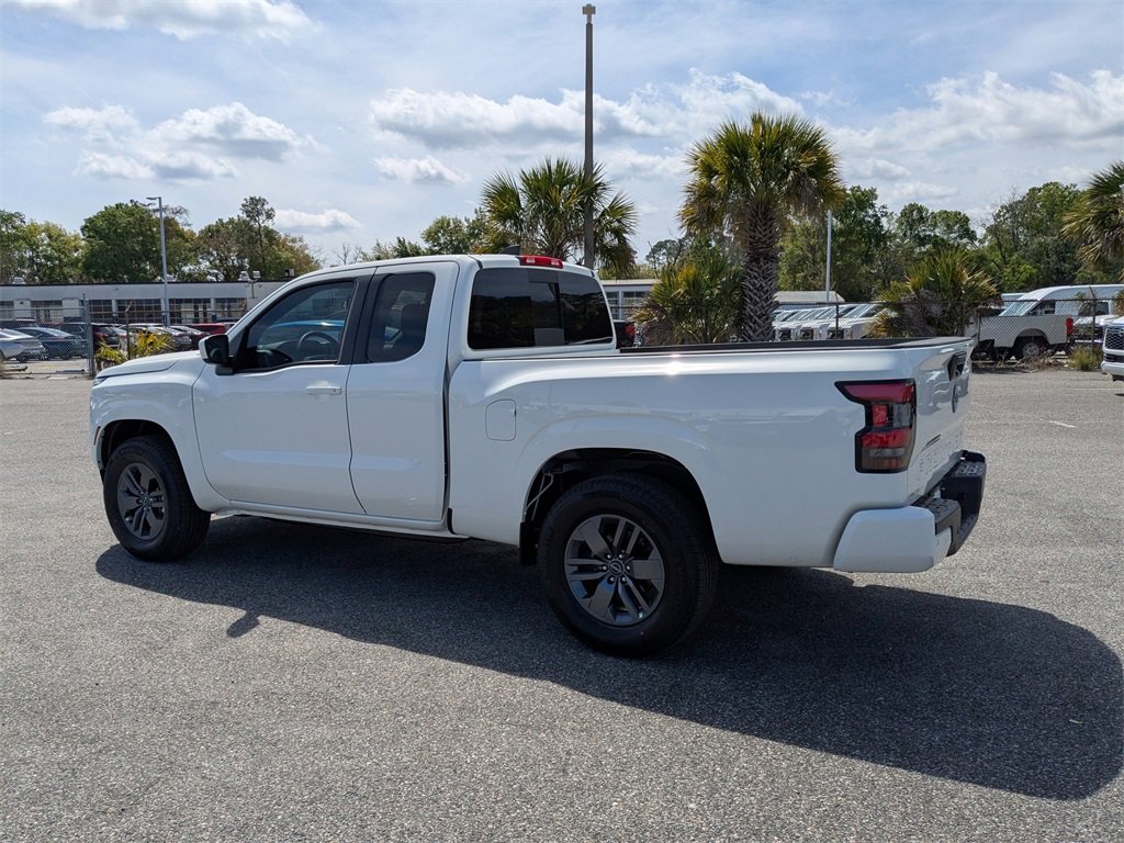 New 2025 Nissan Frontier SV image 6