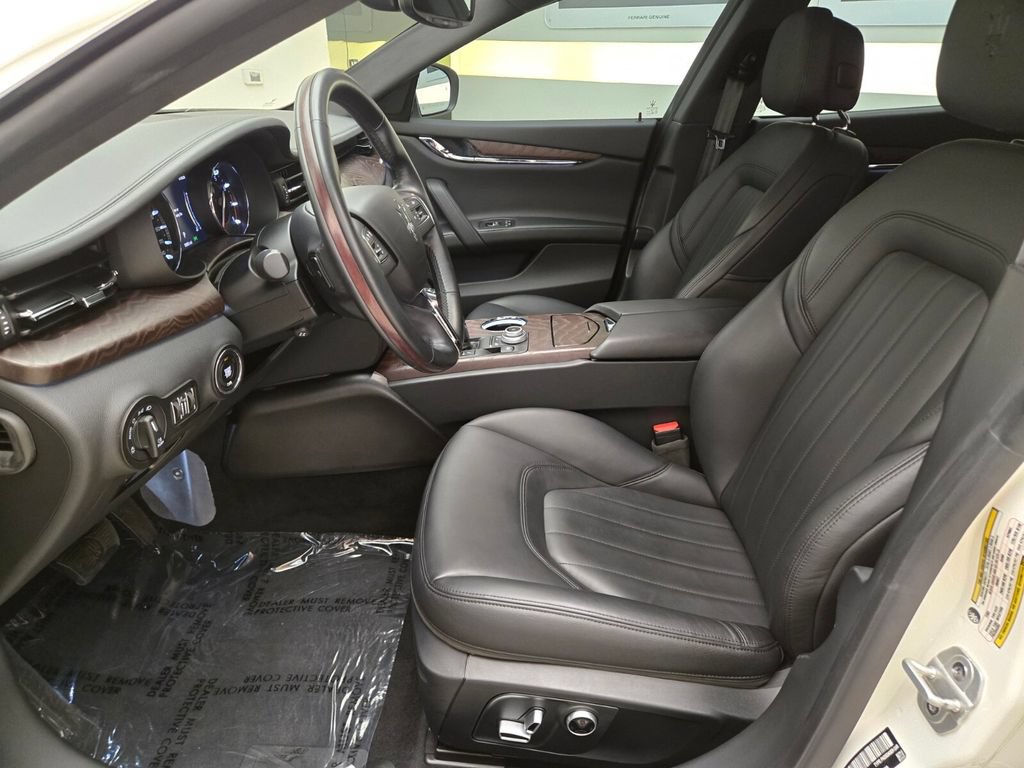Used 2023 Maserati Quattroporte GT RWD image 16