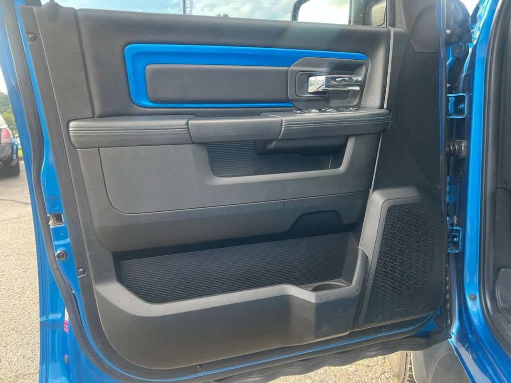 Used 2018 RAM 1500 Sport w/ Hydro Blue Sport Package AWD/4WD image 11