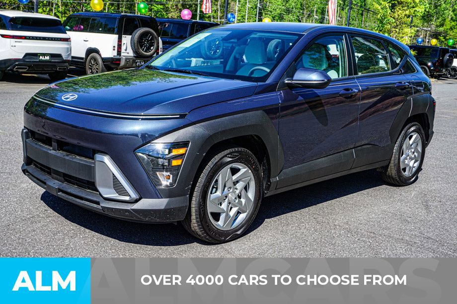 Used 2026 Hyundai Kona SE image 3