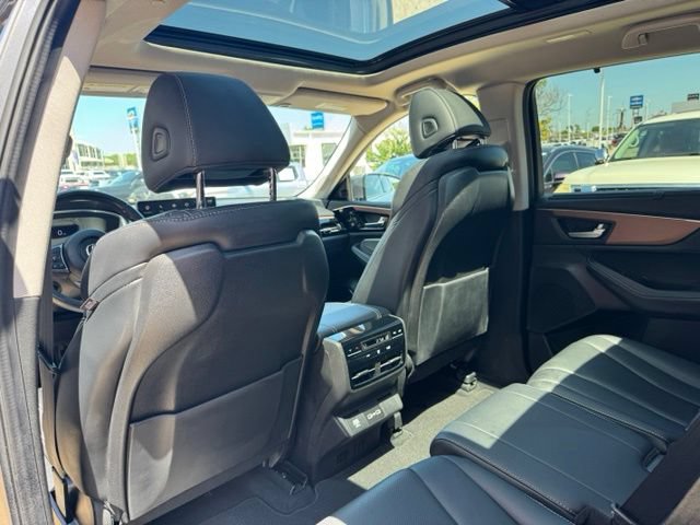 Used 2022 Acura MDX FWD w/ Technology Package image 17