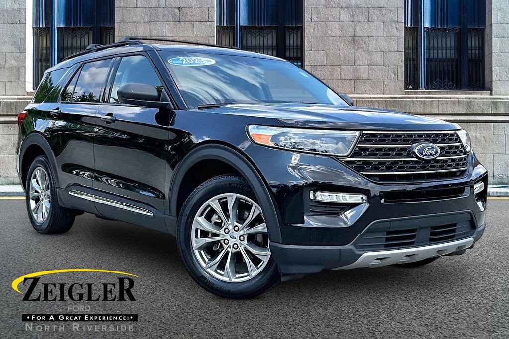 Certified 2023 Ford Explorer XLT w/ Equipment Group 202A