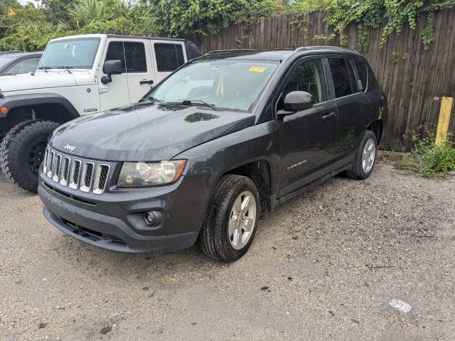 Used 2014 Jeep Compass Sport w/ Power Value Group FWD image 4