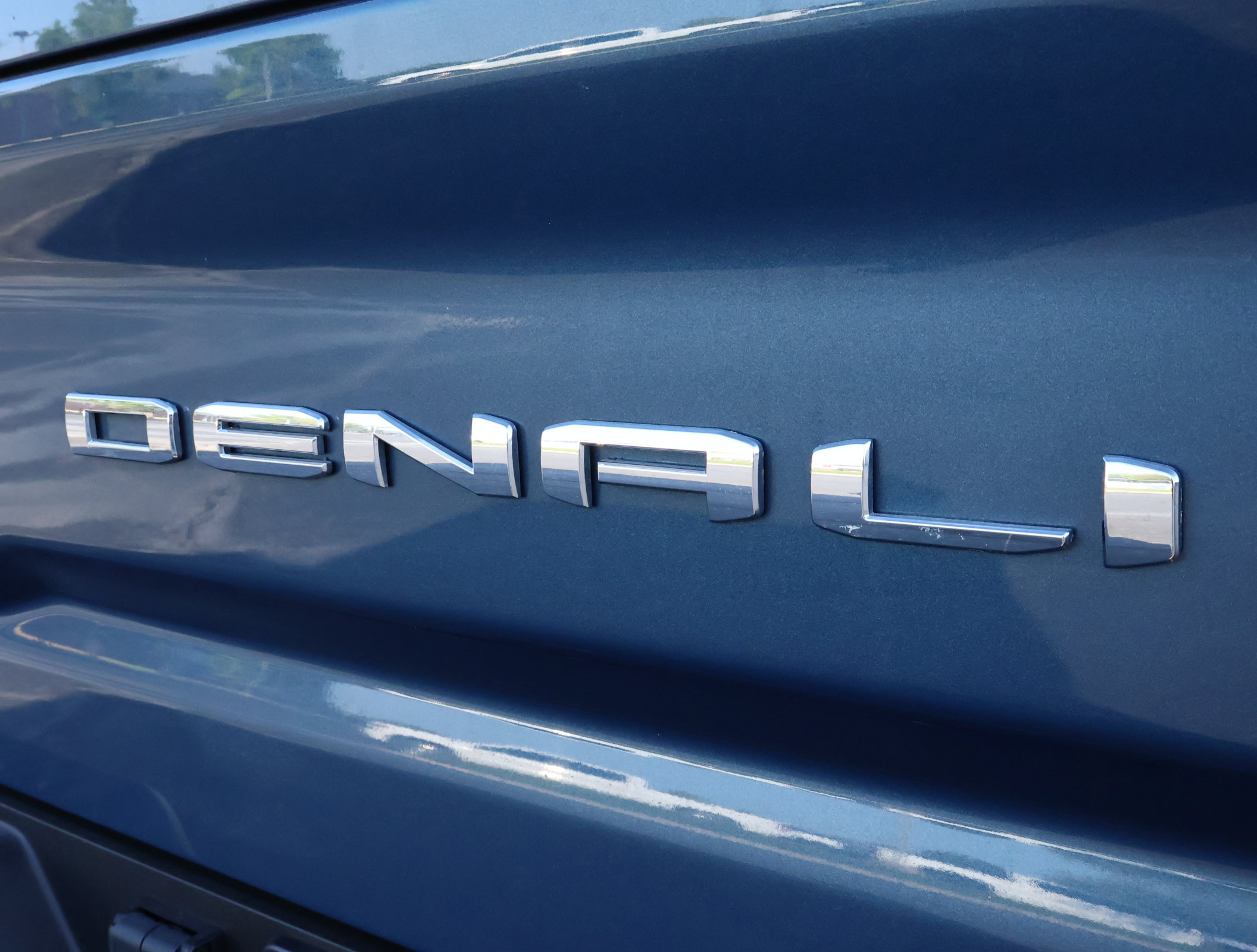 Used 2025 GMC Sierra 2500 Denali Ultimate w/ Max Trailering Package AWD/4WD image 33