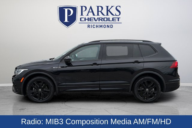 Used 2022 Volkswagen Tiguan SE R-Line AWD/4WD image 4