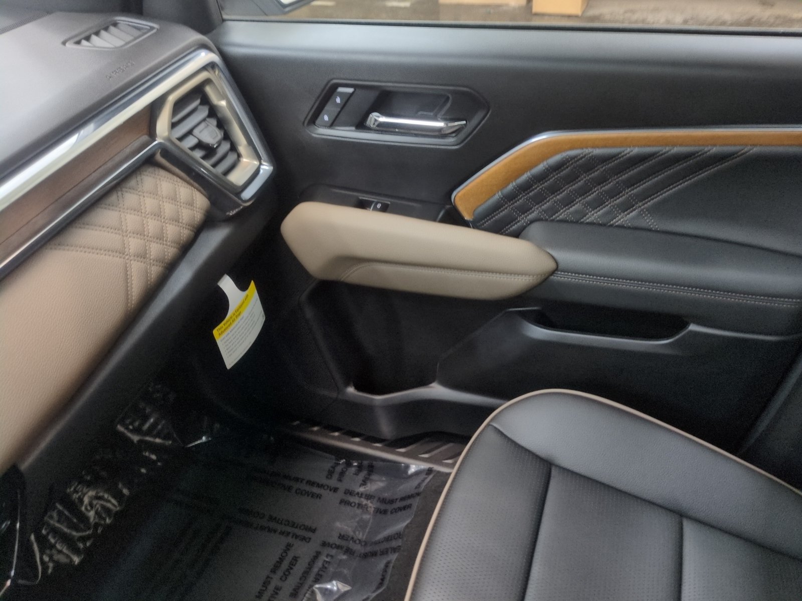 New 2026 GMC Canyon Denali AWD/4WD image 21