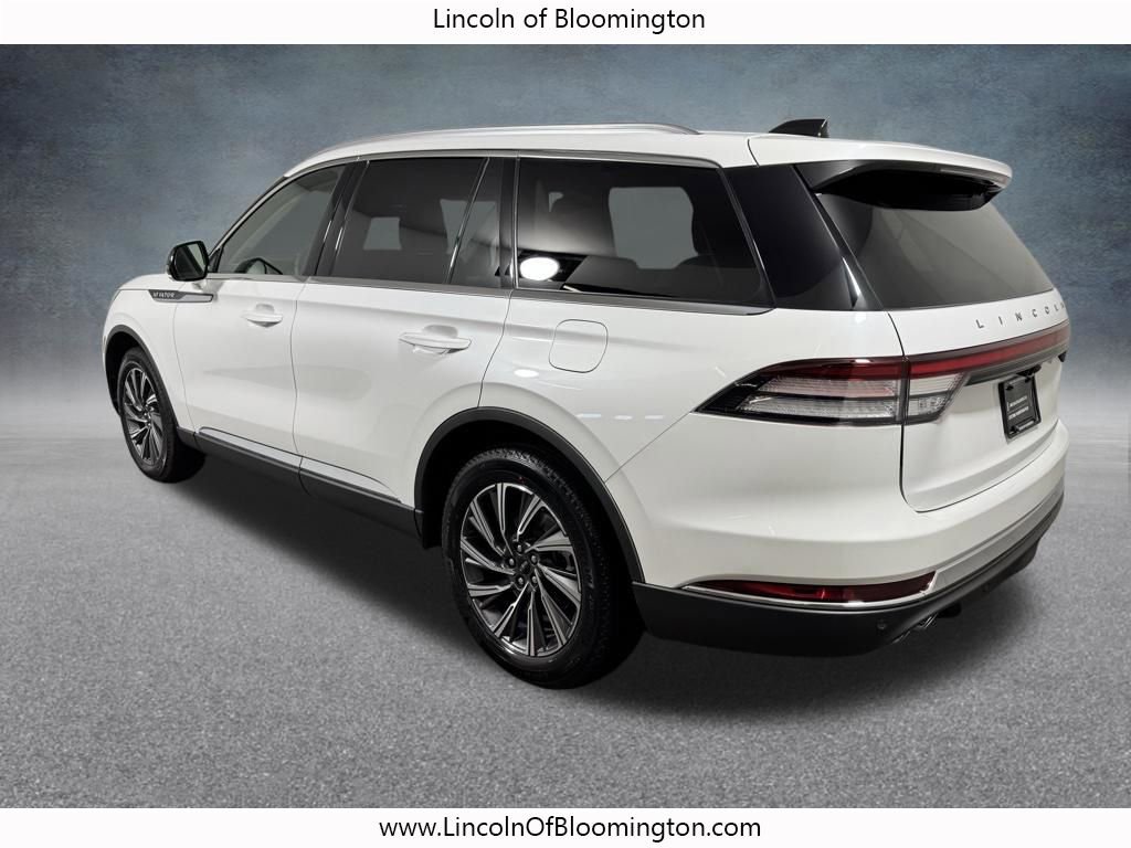 New 2026 Lincoln Aviator AWD image 7