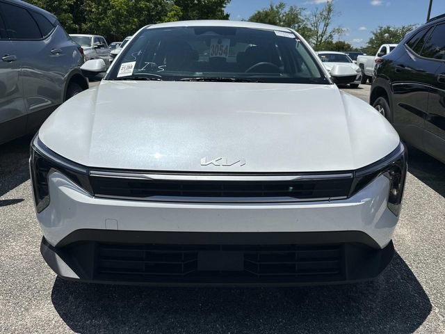 Used 2025 Kia K4 FWD image 2