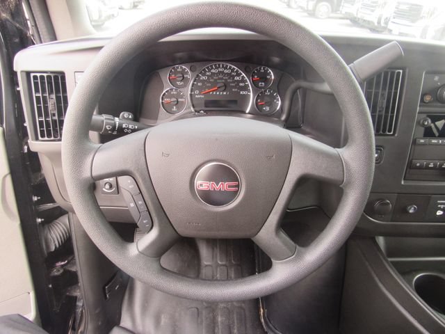 Used 2025 GMC Savana 3500 Extended w/ Driver Convenience Package RWD image 11