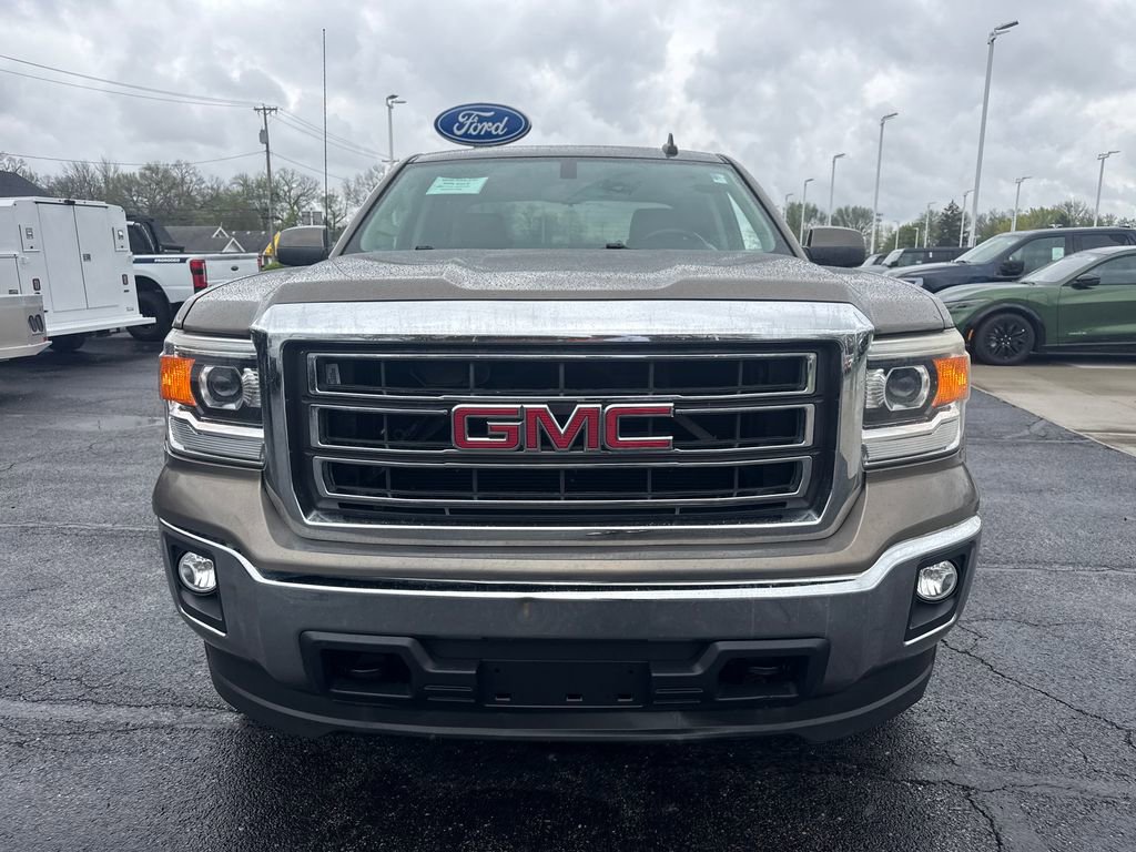 Used 2015 GMC Sierra 1500 SLE w/ SLE Value Package AWD/4WD image 3