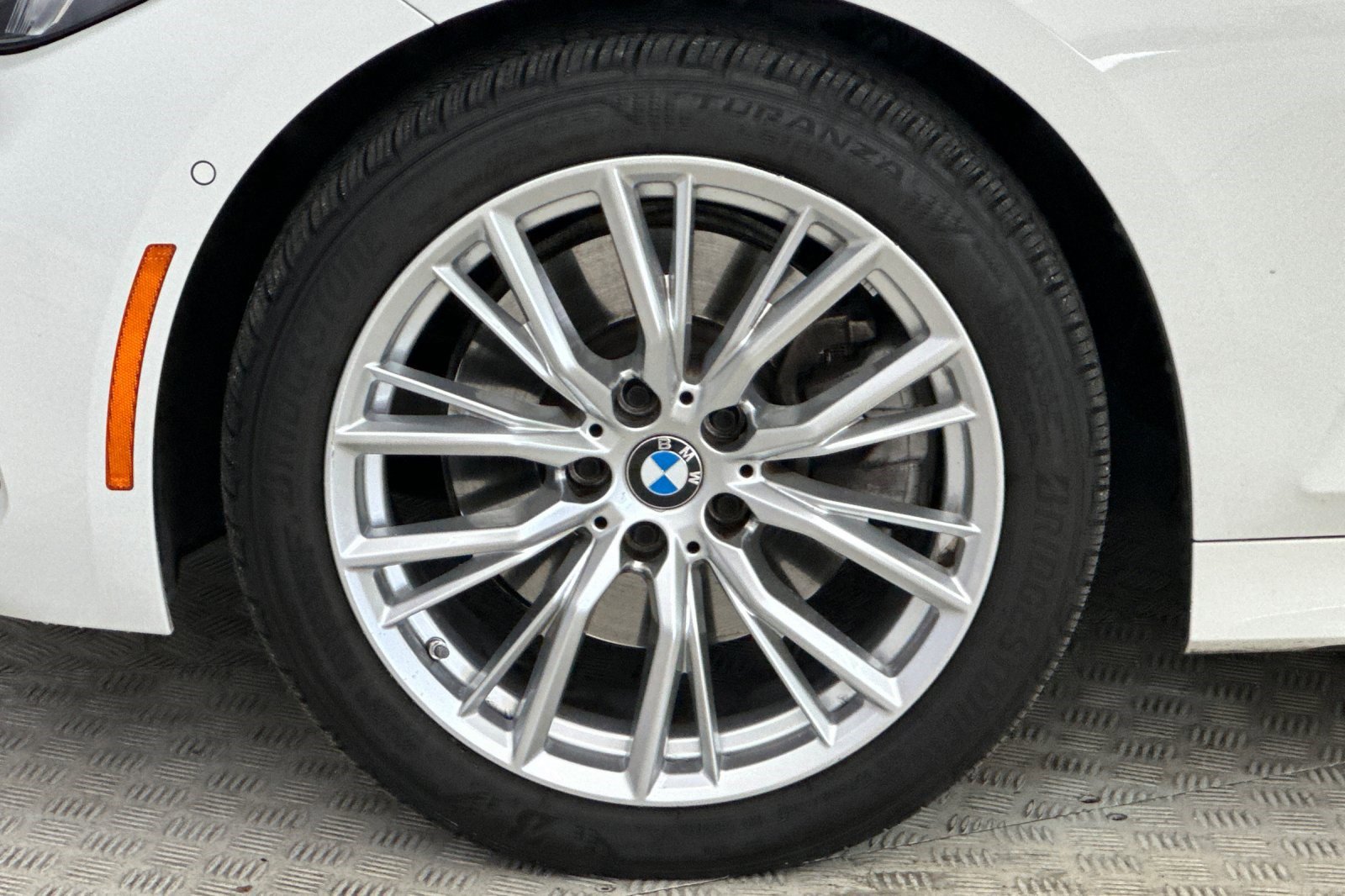 Certified 2024 BMW 330i Sedan w/ Convenience Package image 11