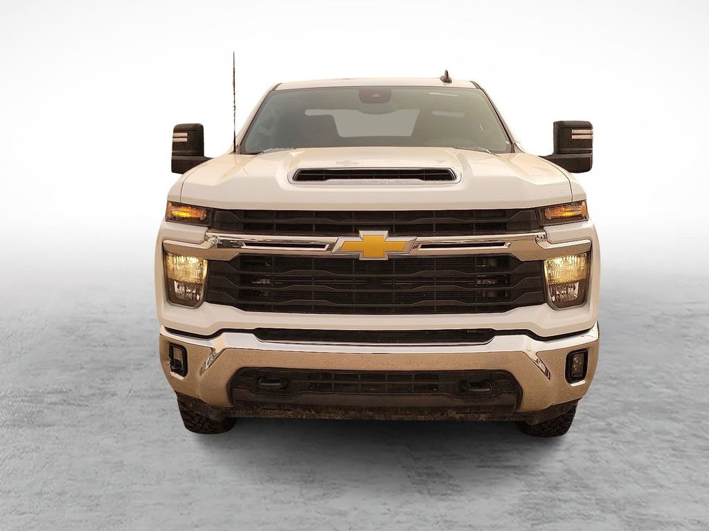 Used 2024 Chevrolet Silverado 2500 LT w/ Convenience Package image 3