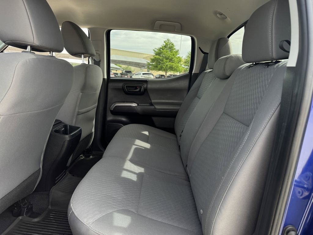 Used 2023 Toyota Tacoma SR5 RWD image 28