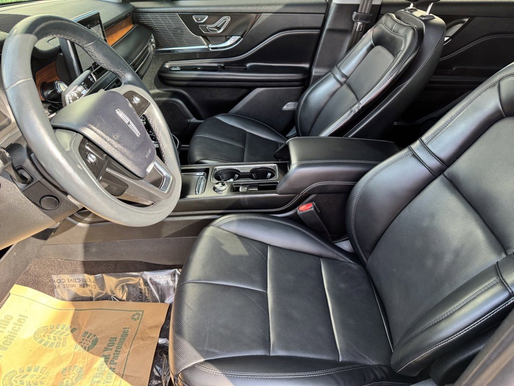 Used 2022 Lincoln Corsair Reserve w/ Elements Package image 11