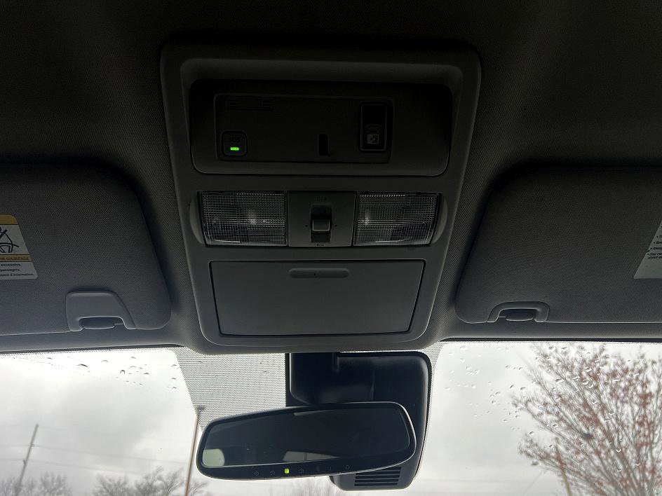 Certified 2021 Nissan Titan SV w/ SV Convenience Package image 18