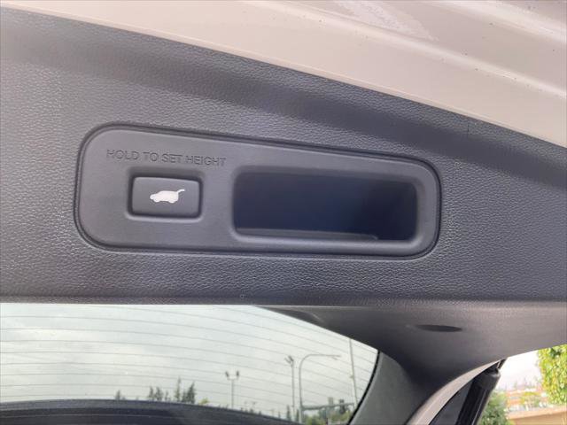 New 2026 Acura MDX SH-AWD image 14