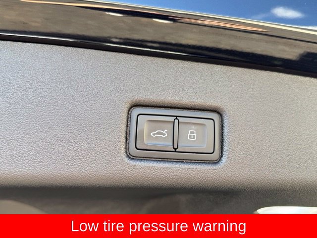 Certified 2025 Audi Q5 Premium w/ Convenience Package AWD/4WD image 14