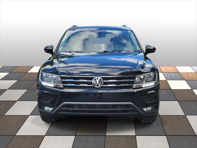 Used 2021 Volkswagen Tiguan SEL FWD image 2