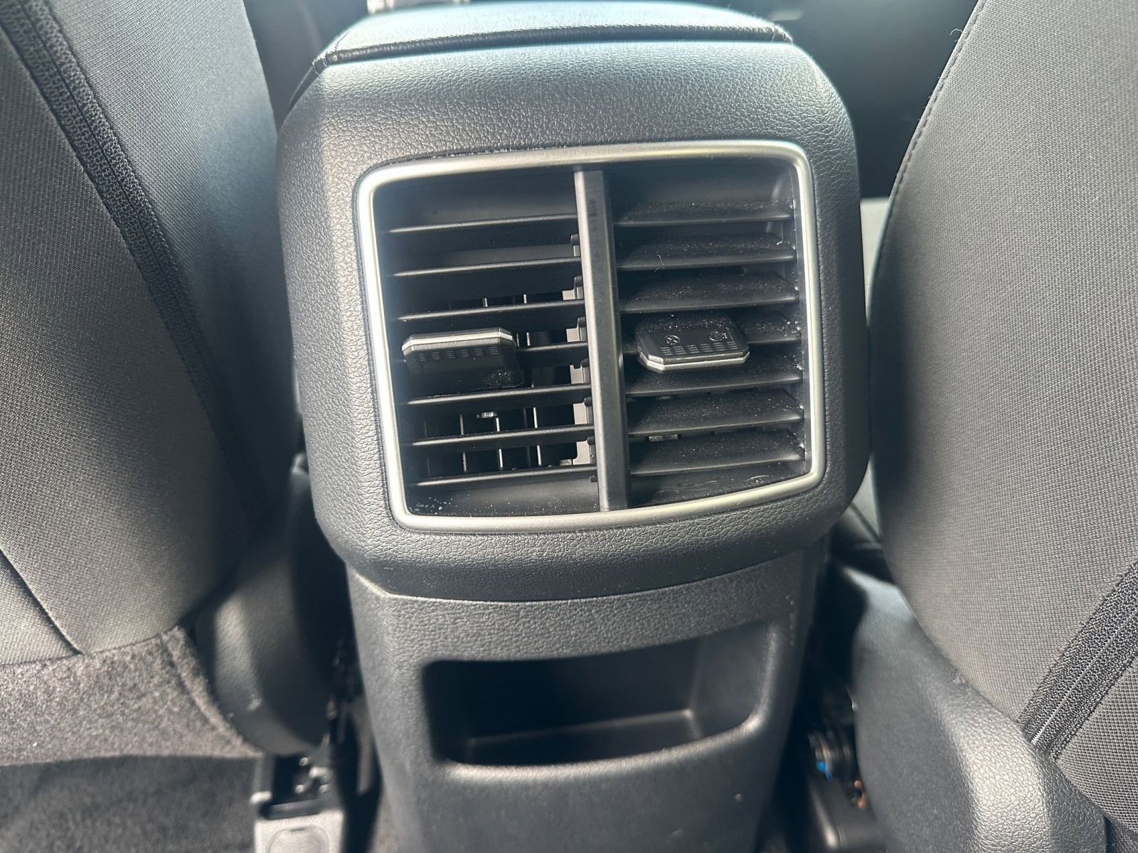 Used 2025 Kia Sportage LX image 22