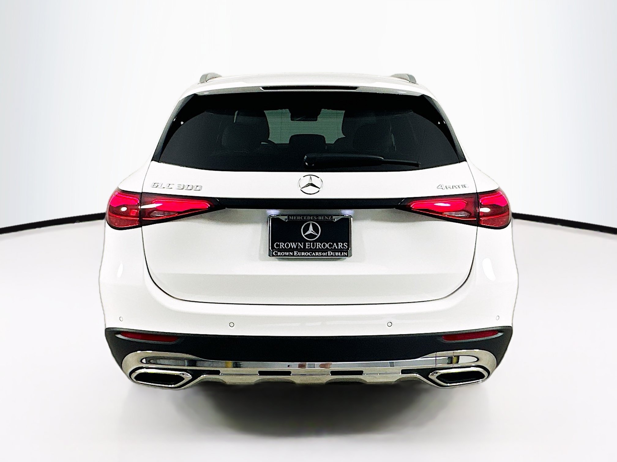 Used 2025 Mercedes-Benz GLC 300 4MATIC image 7