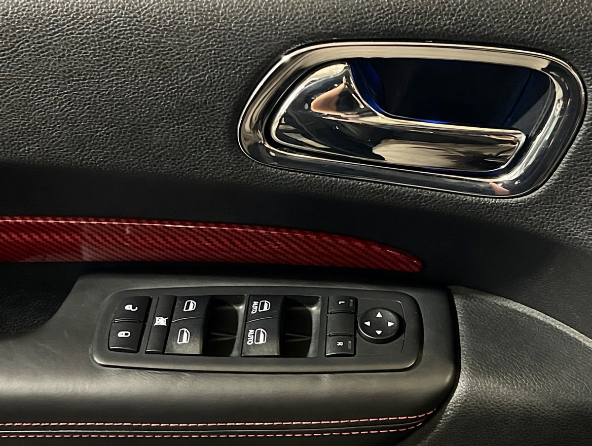 Used 2017 Dodge Durango R/T w/ Technology Group AWD/4WD image 14