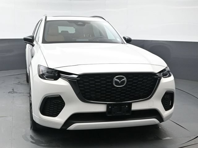Certified 2025 MAZDA CX-70 3.3 Turbo S w/ Premium Plus AWD/4WD image 8