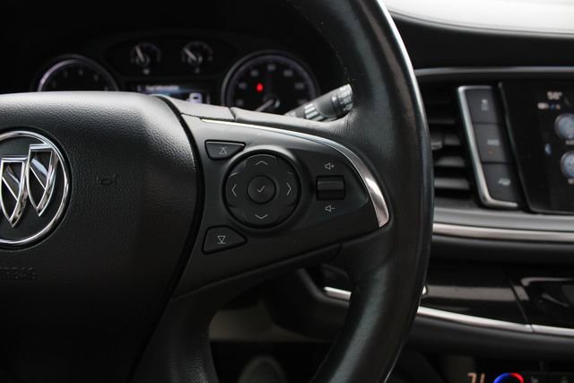 Used 2018 Buick Enclave Premium w/ Trailering Package AWD/4WD image 15