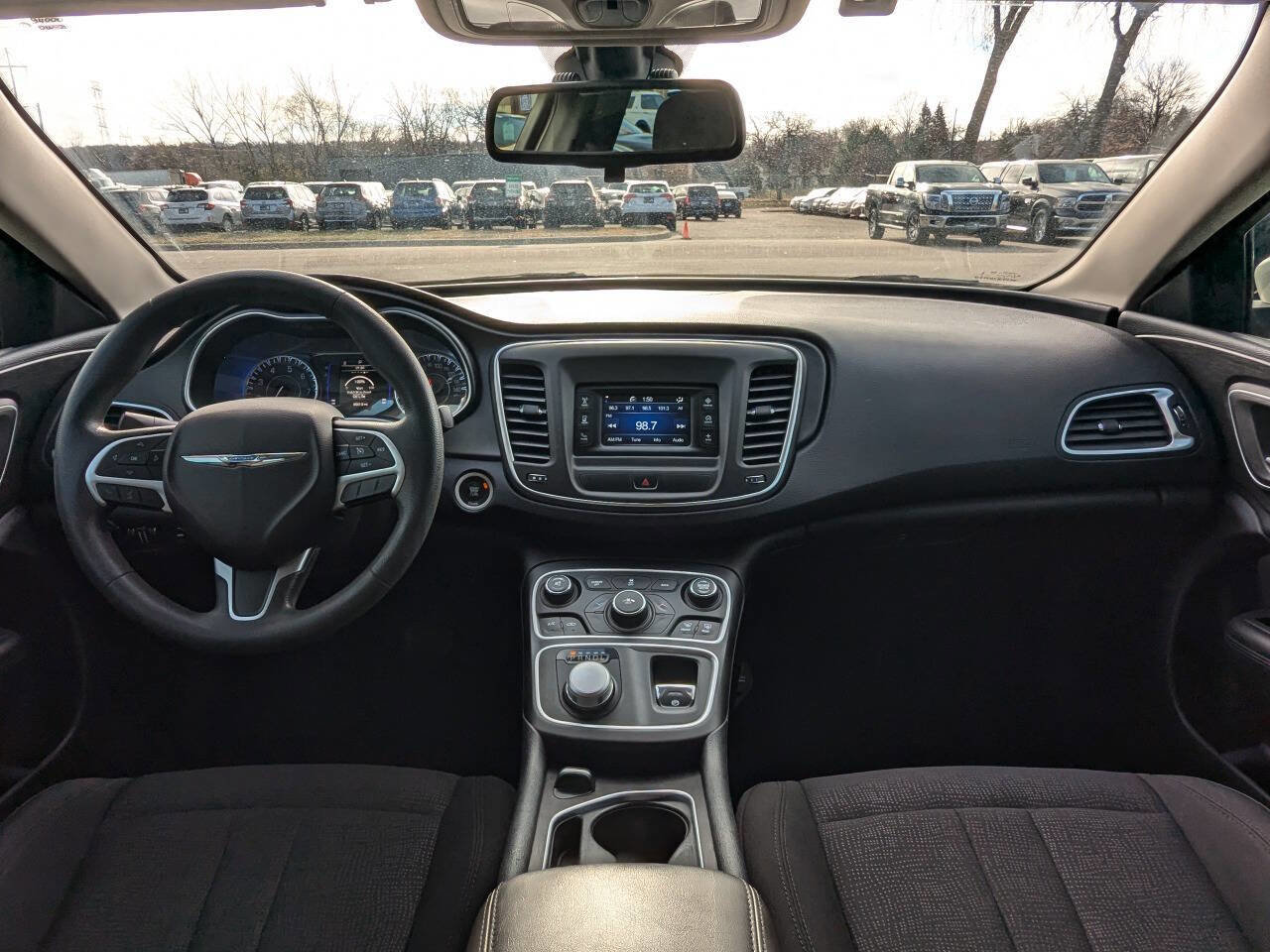 Used 2015 Chrysler 200 Limited image 3