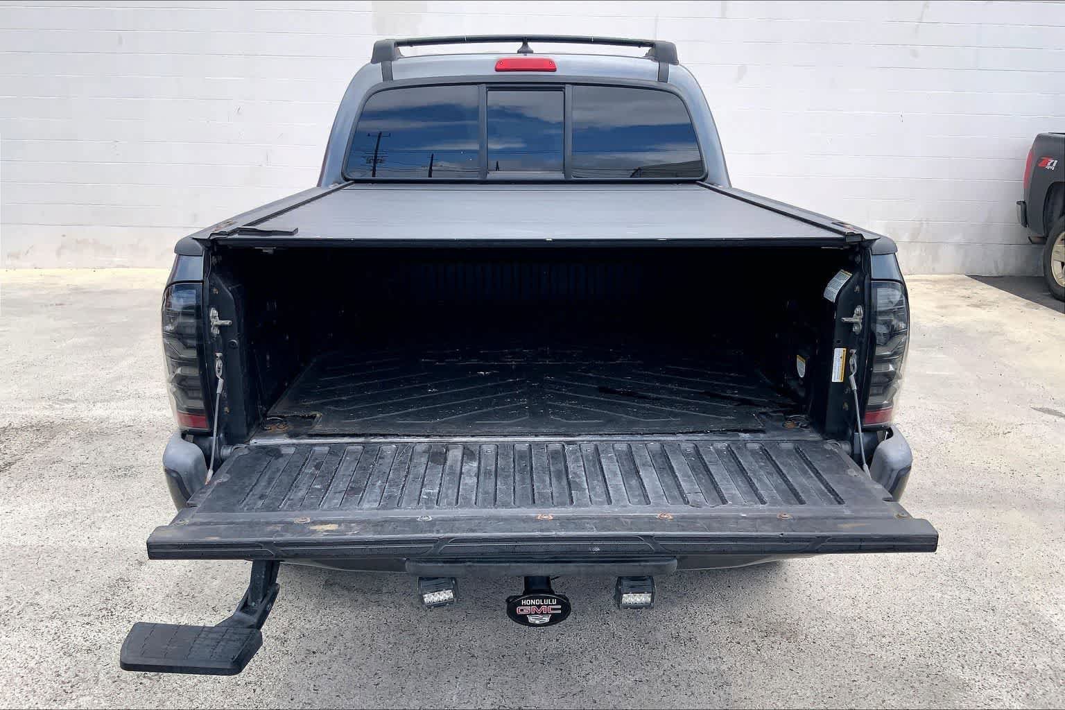 Used 2015 Toyota Tacoma PreRunner RWD image 18